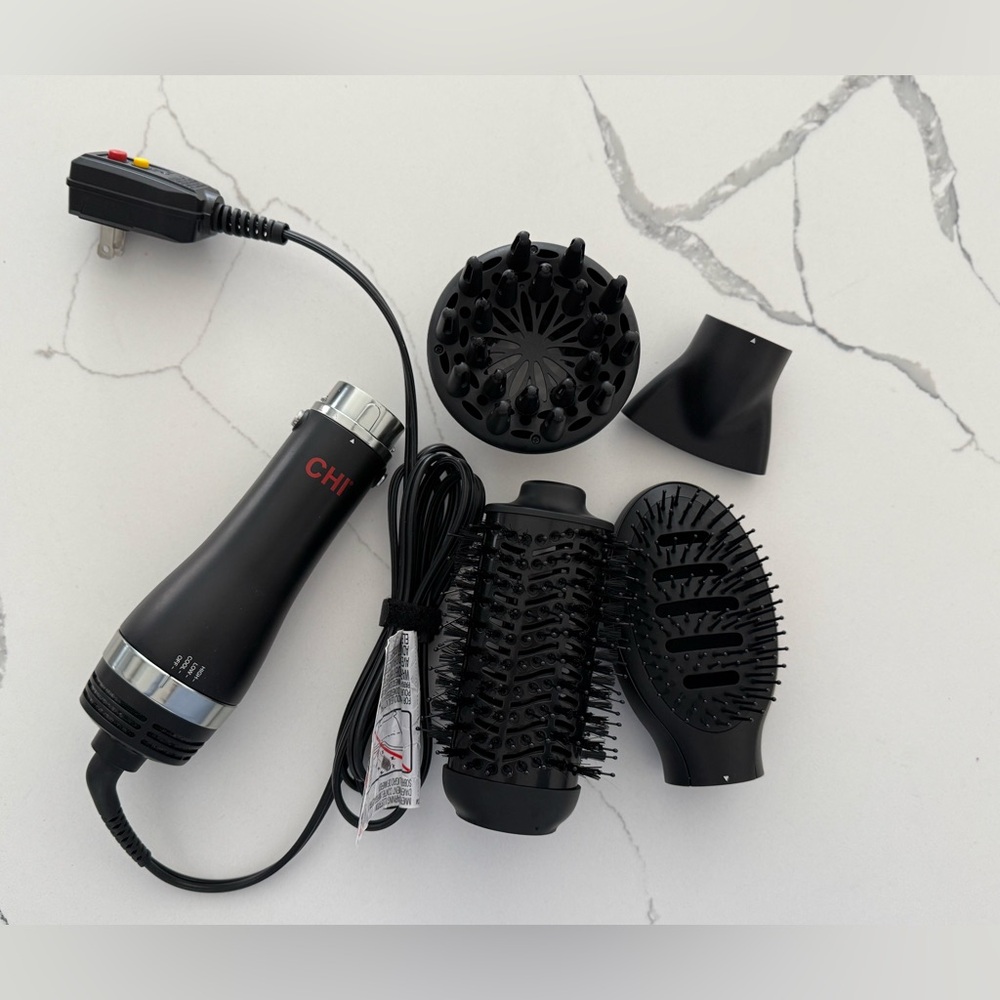 CHI Volumizer 4-in-1 Blowout Brush